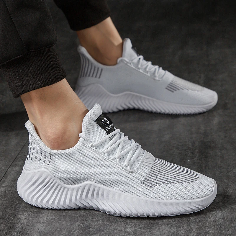 Fashion Running Shoes Men Breathable White Walking Sneakers Men Jogging Sport Shoes Comfortable Gym Tennis Shoes Male Sneakers