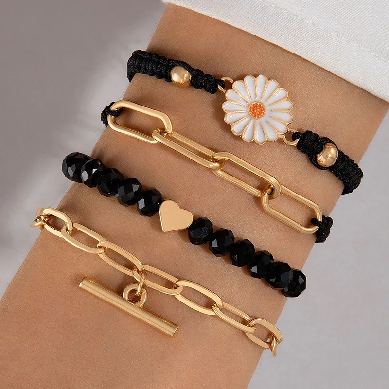 

Vintage Daisy Flower Heart Bracelets For Women Handmade Rope Polymer Clay Pearl Chain Multi-Layer Bracelet Set For Women Jewelry