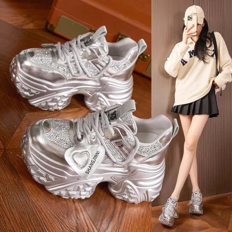 Женские кроссовки из микрофибры повседневная обувь на толстой платформе