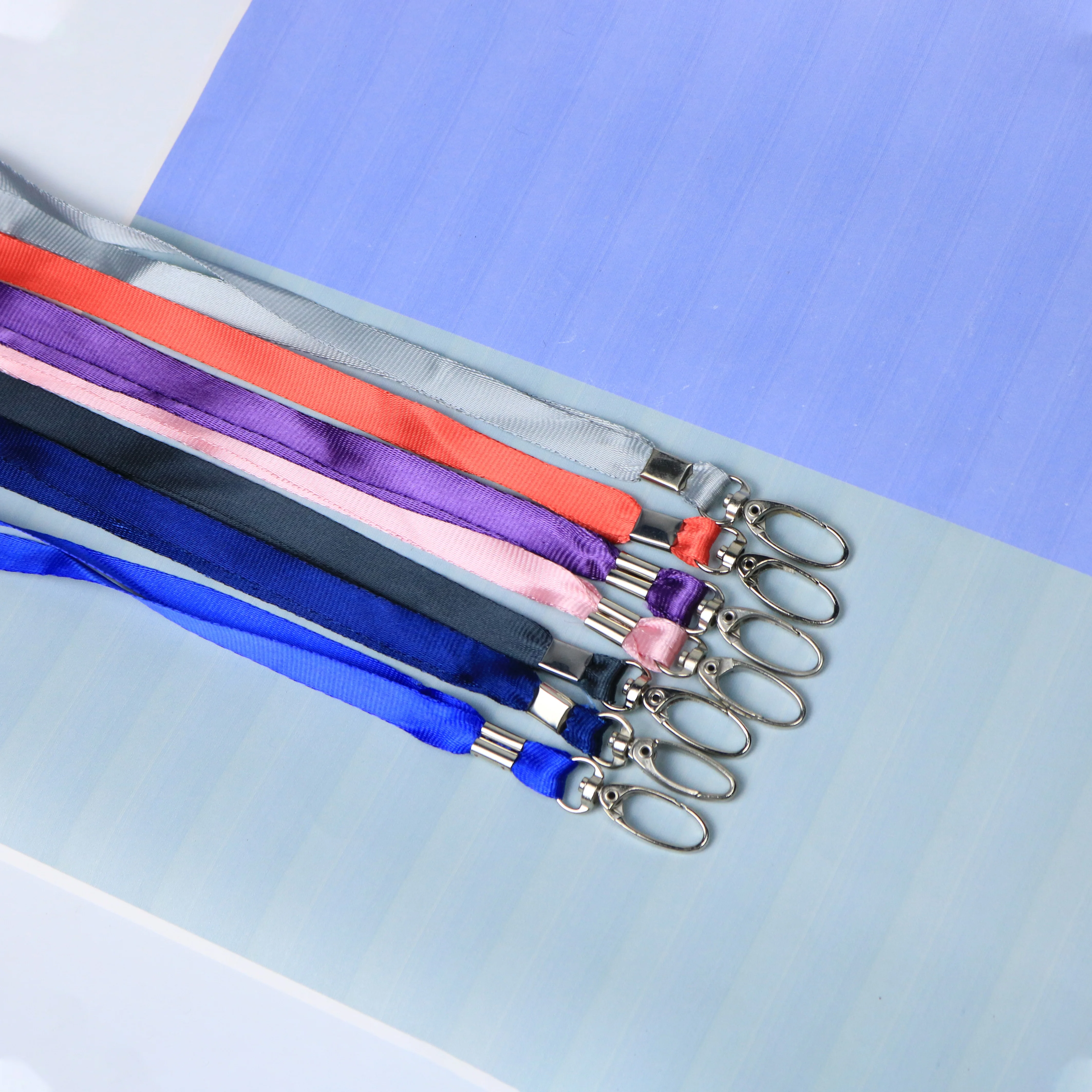 

Прочный прочный цветной портативный плетеный нейлоновый брелок для ключей