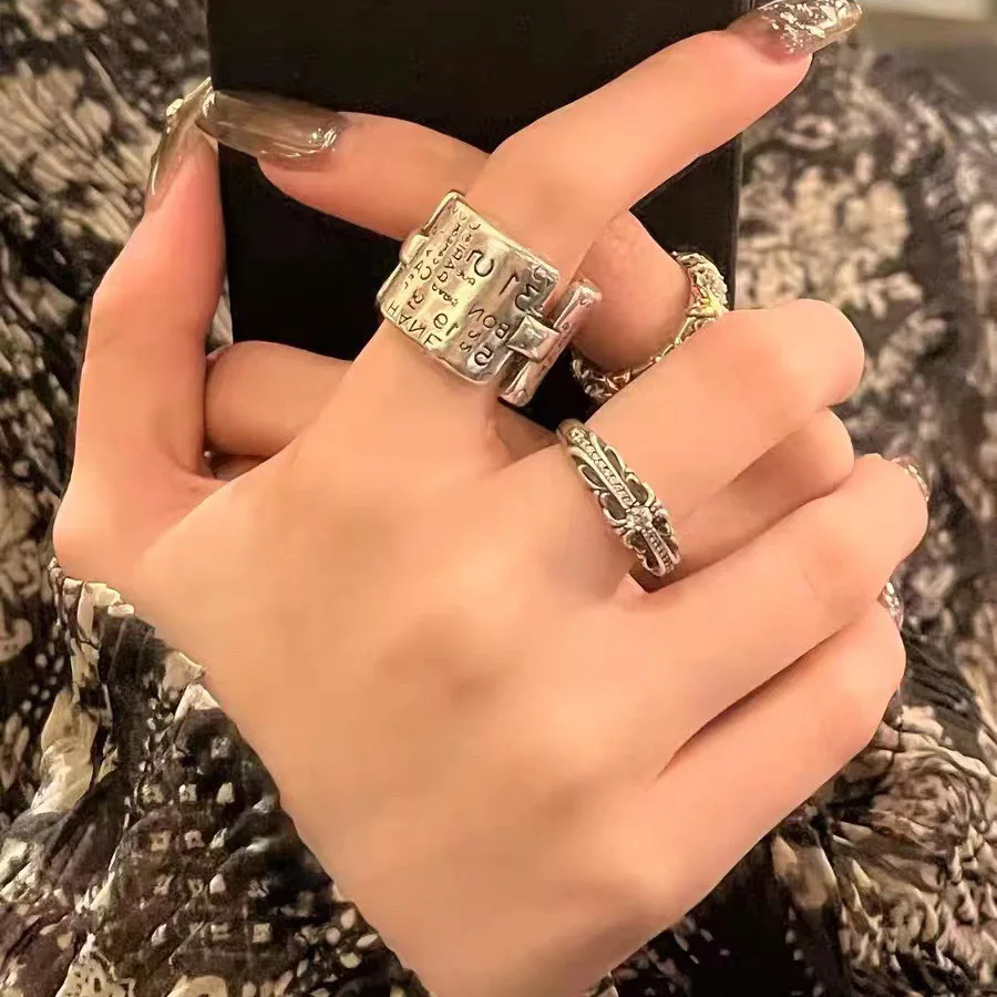 

Chinoiserie Fashion Retro Old Wide Punk Personality Ring Girl