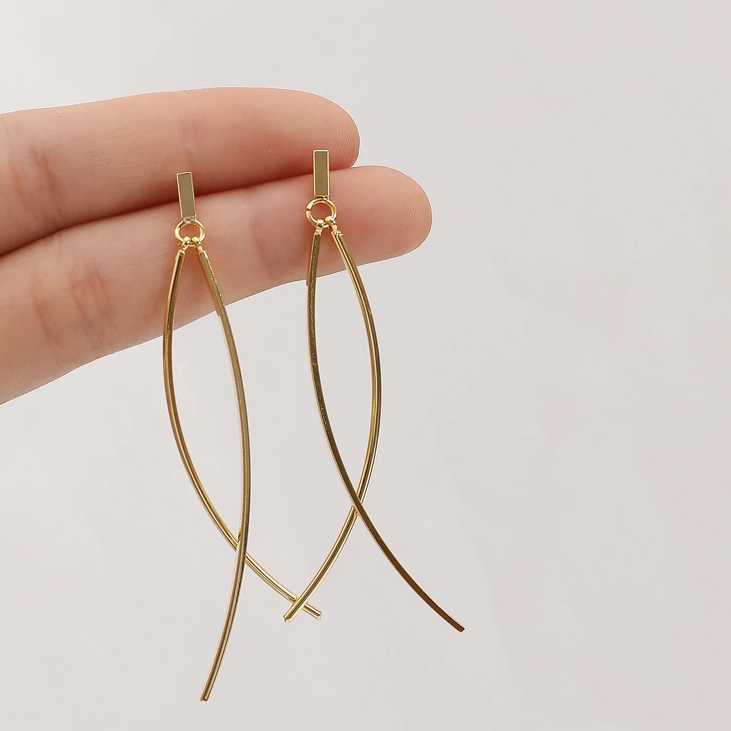 

Trend Long Wire Copper Minimalist irregular Pendants Drop Earrings women's Straight Hanging Earings Jewelry Gift