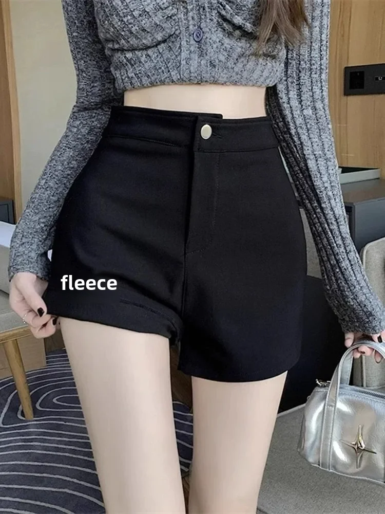 Женские шорты на флисовой подкладке с высокой талией