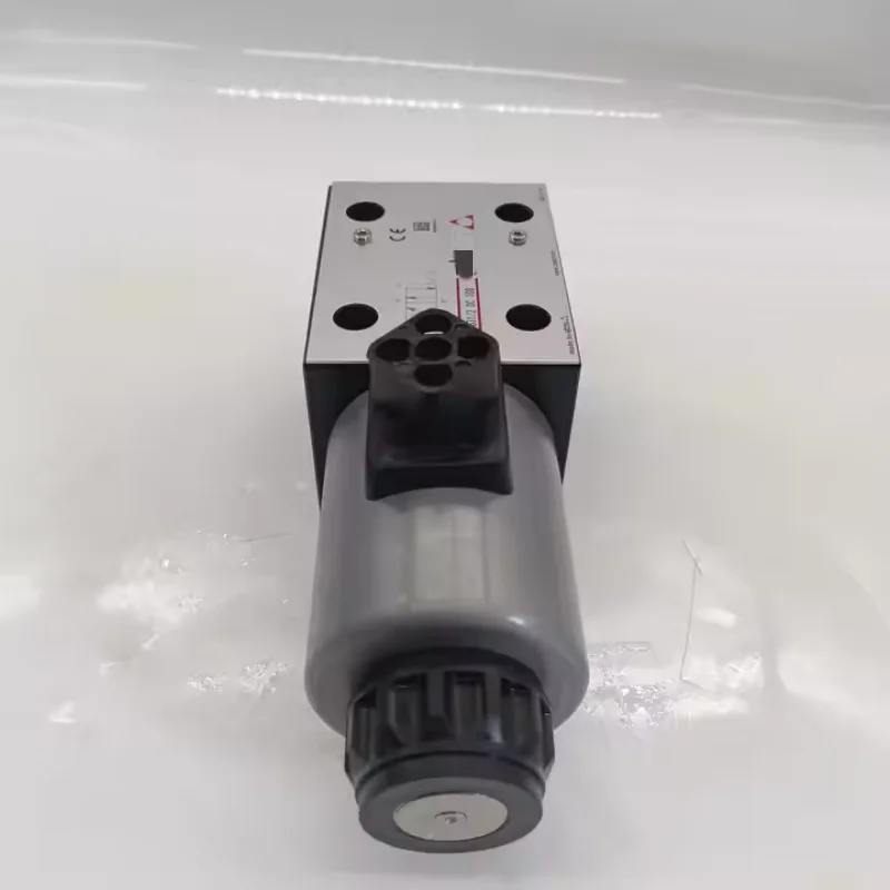 Фото Прямые продажи с фабрики SDHE DHE серии SDHE-0710 DC 10S SDHE-0714 DC 10s SDHE-0631/2/A 10S гидравлический оригинальный электромагнитный клапан №2