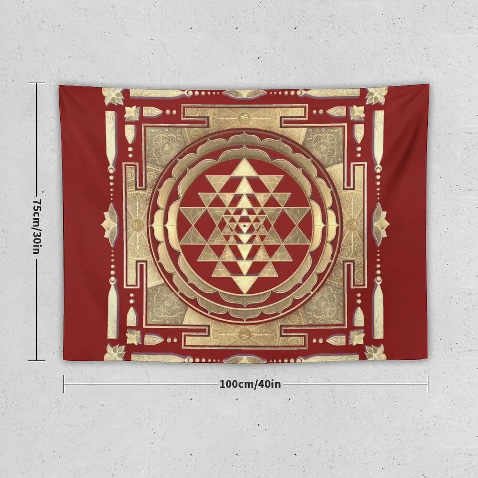 Золотистый гобелен с изображением шри-Янтры (фон храма) Настенный декор