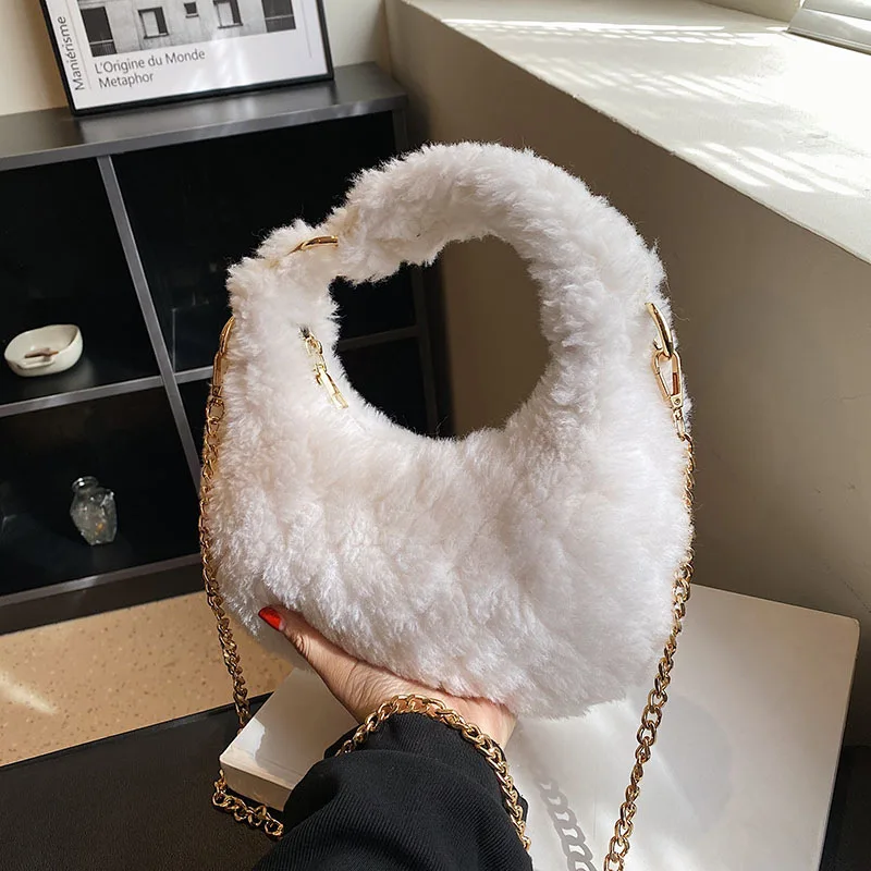 

2022Autumn Winter New Fashion Plush Women's Handbag 2 Fashion Personality Small Dumplings Metal Chain One Shoulder Crossbody Bag