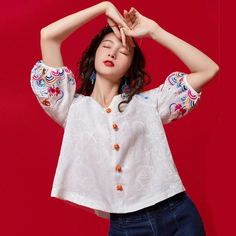 

Summer Fashion Lantern Sleeve Cotton Shirt White Women Loose Casual V Neck Ethnic Style Chinese Embroidery Tops Vintage Harajuku