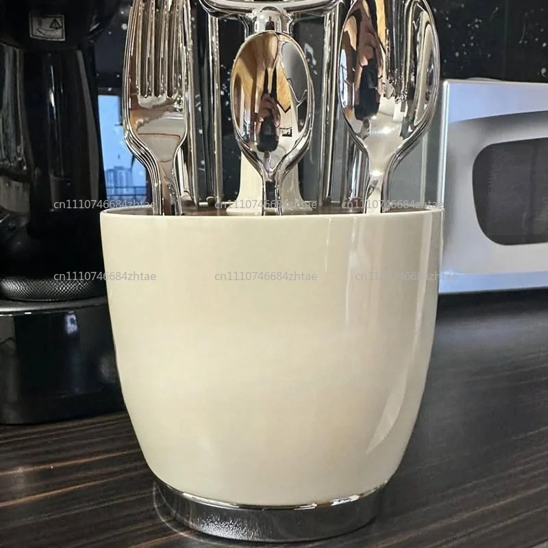 Набор столовых приборов из нержавеющей стали Cream Wind Kitchen в ретро-стиле: нож, вилка, ложка, подставка (art.: 3920da9798999) - 3920da9798999