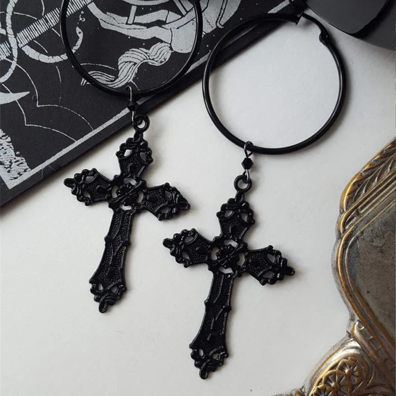 

Fashion Large Black Cross Pendant Earrings Gothic Victorian Medieval Witch Punk Jewelry Women's Party Gift