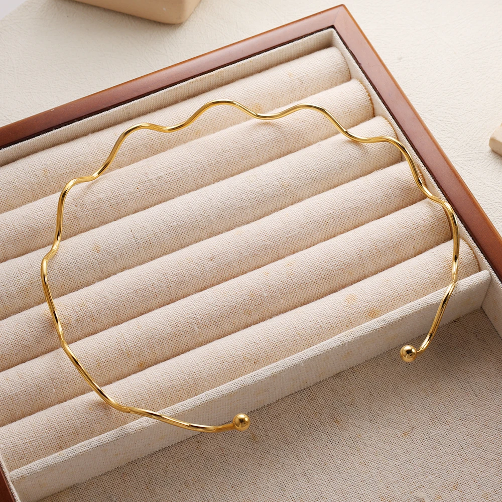 Женский комплект из колье и серёг нержавеющей Простой набор сережек-чокеров