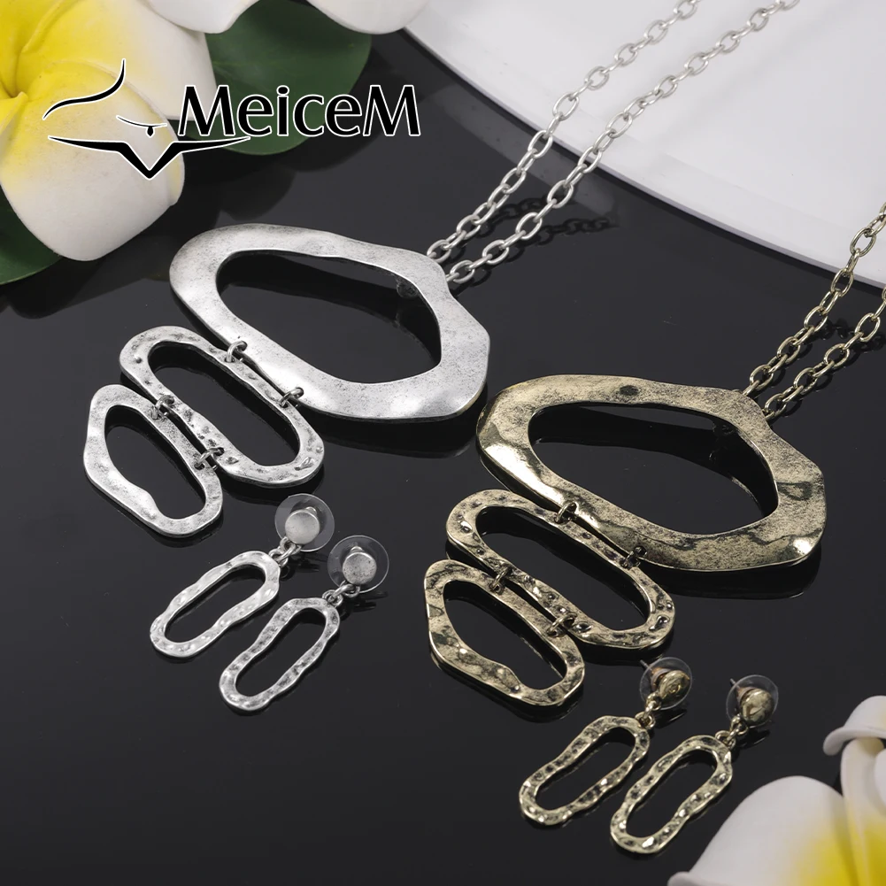 

MeiceM Geometric Chokers Luxury Vintage Aesthetic Accessories Chains Zinc Alloy Elegant Jewelry Men Gifts Women New in Necklaces