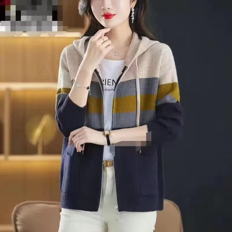 Женский свитер кардиган пальто новинка 2020 модный вязаный в полоску женская