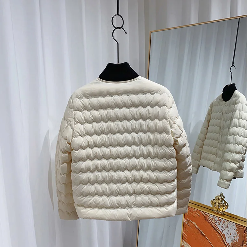 Новинка 2024 г. Сверхлегкий портативный пуховик Lagabogy женская новая осенне-зимняя