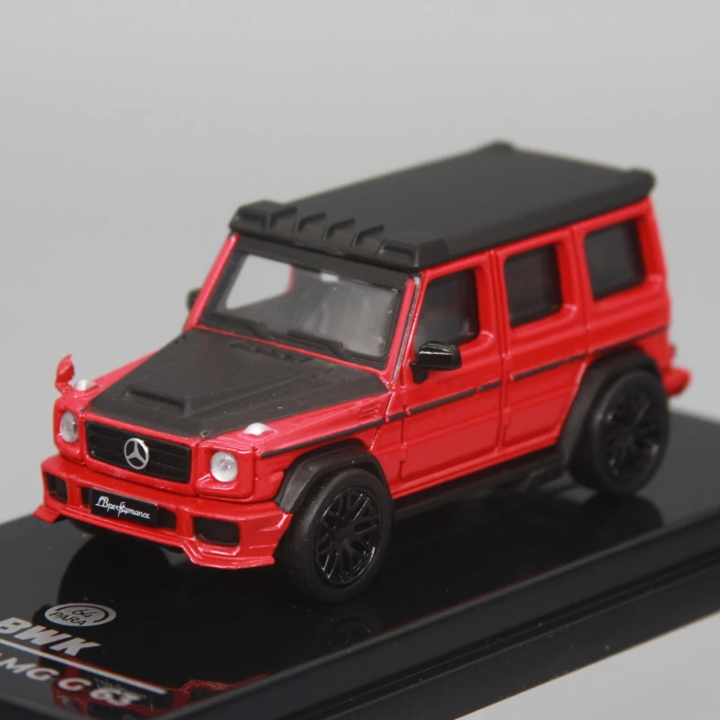 Коллекция автомобилей из литья под давлением сплава Mercedes-AMG G 63 красного цвета 1:64