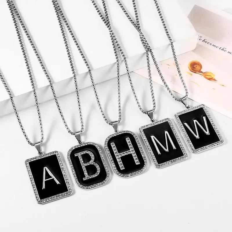 

Hip Hop Couple Sweater Necklace Letter Titanium Steel Square Pendant Long Chain for Women Men Gift Alphabet Jewelry Accessories