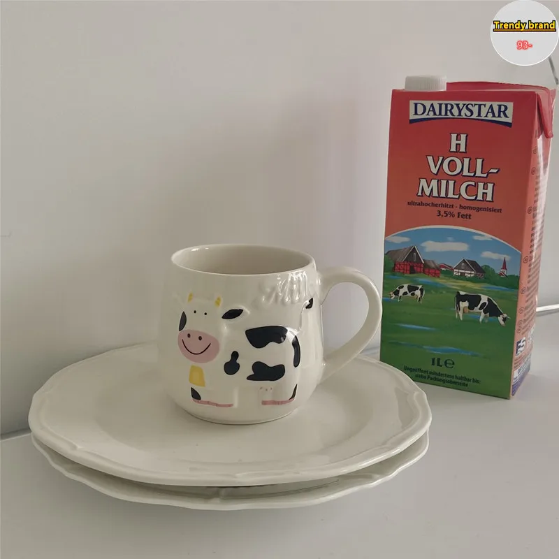 

Realme INS Nordic Cute Cow White Ceramic Mug Breakfast Drinkware Tea Milk Coffee Cup Kitchen Couple Gifts Creative Handle Cup