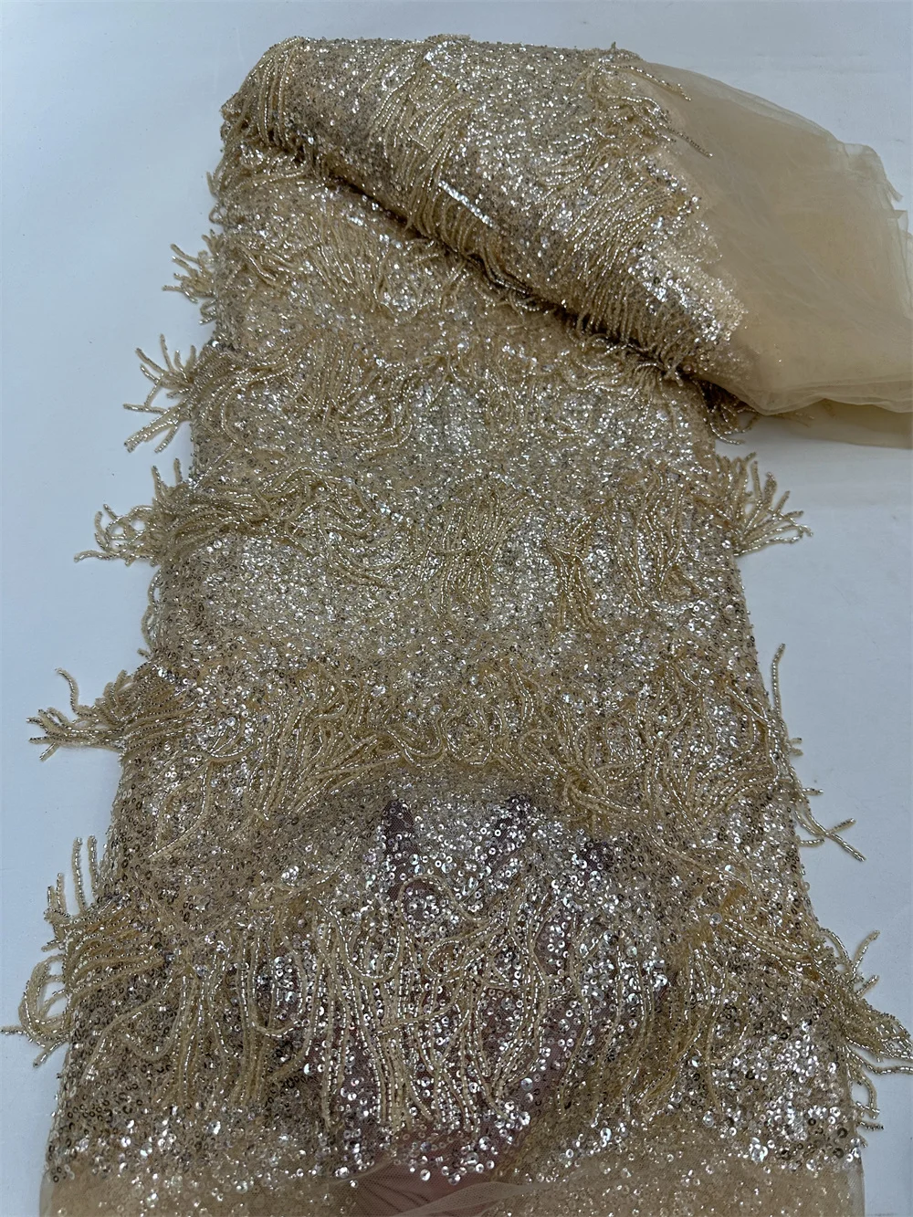 Роскошная африканская тюль с кисточками и бисером кружевная ткань 2024 высокое