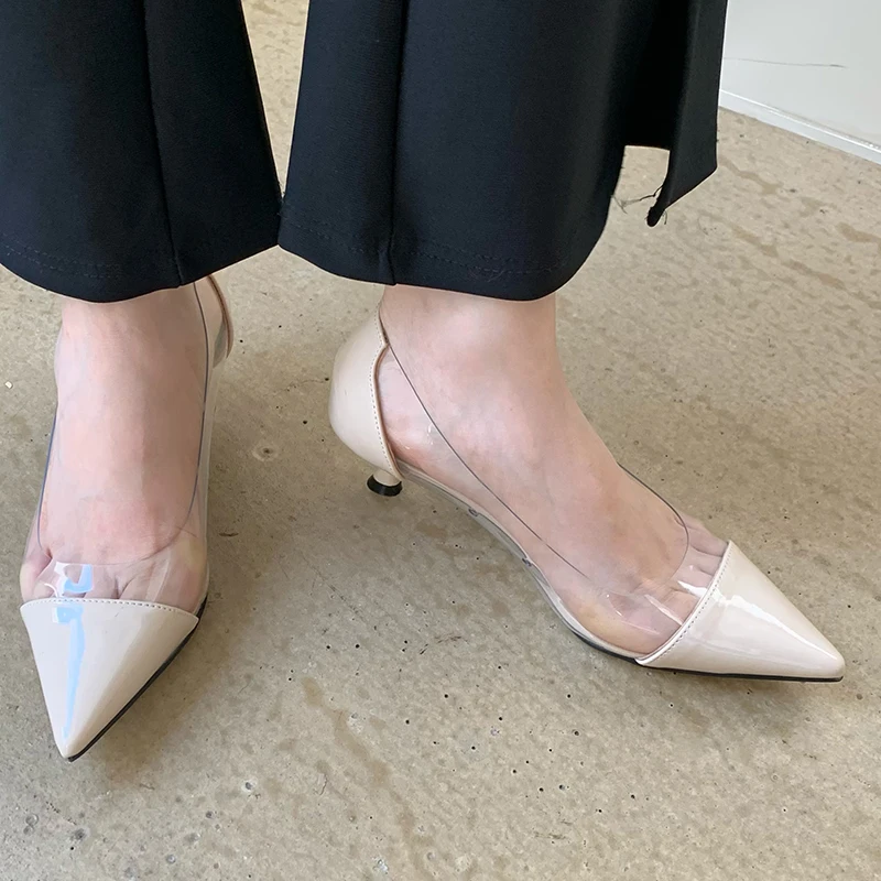 

Сланцы женские на среднем каблуке, модные сандалии, заостренный носок, Повседневная Уличная обувь, Роскошные туфли-лодочки из ПВХ, Тапочки