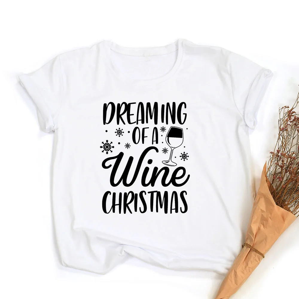 

Just A Mom Who Loves Wine At Christmas Women Funny Graphic Tees Vintage Streetwear Aesthetic Clothes Mom Life Xmas Holiday Gift