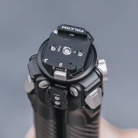 FALCAM F38 Быстросъемная многофункциональная база с защитой от неправильного контакта для камеры и другого фотографического оборудования