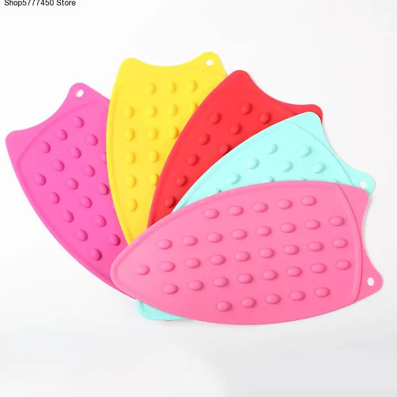 

Silicone 1 PC Flexible Ironing Blanket Heat-resistant Dotted Bubbled Portable Iron Rest Pads Ironing Board Pad