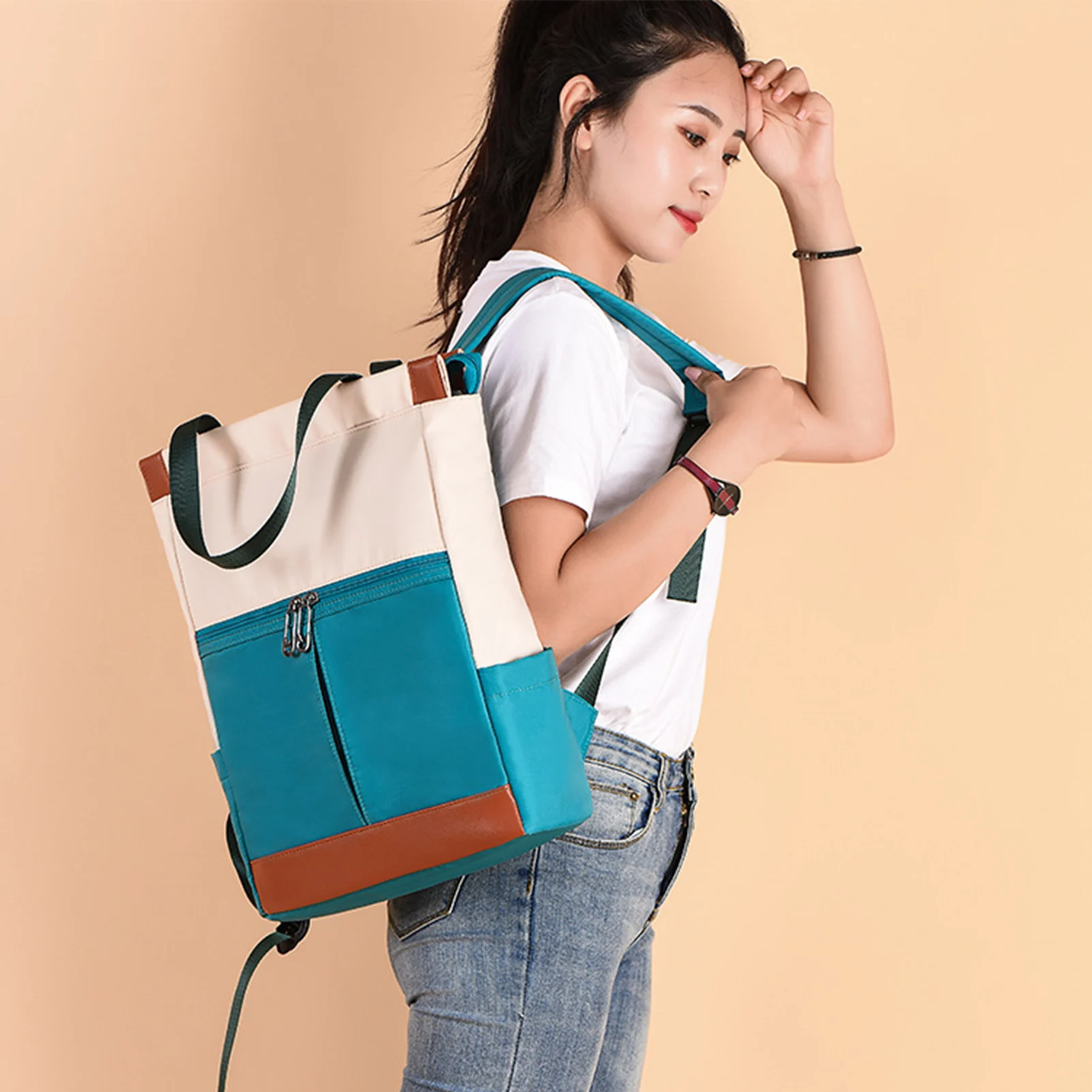 

Stylish Women's Backpack Multipurpose Lightweight Shoulder Bag For Outdoor Travel