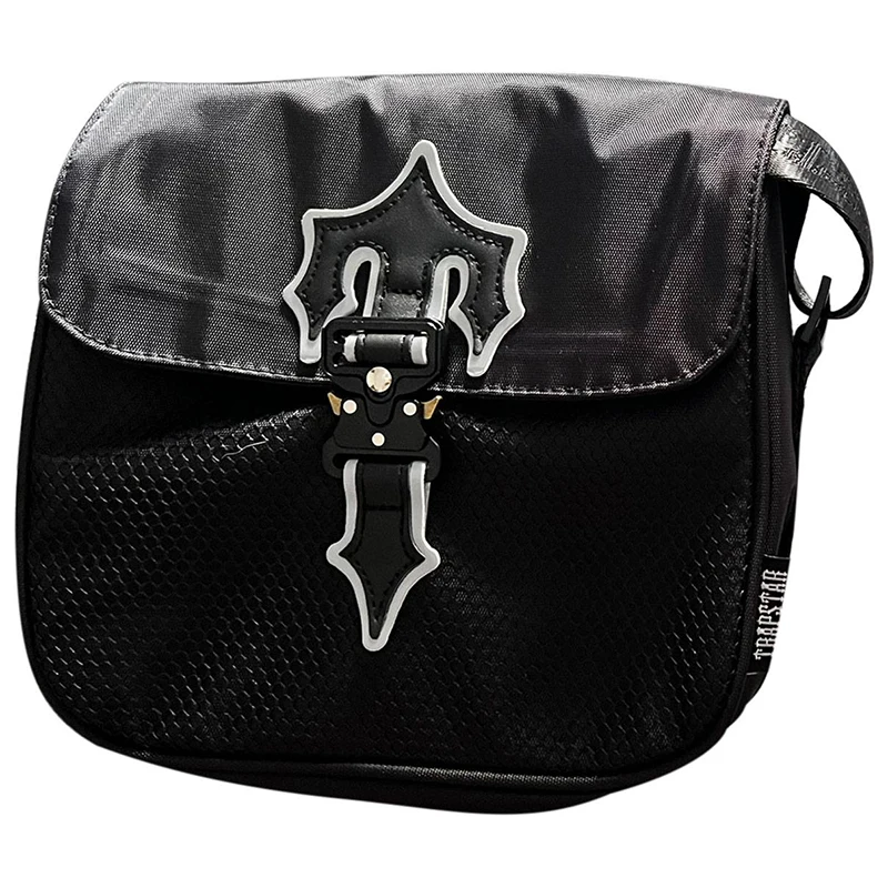 

Trapstar Luxury Designer IRONGATE T Crossbody Bag Black Reflective Blue London High Quality Shoulder for Men and Women