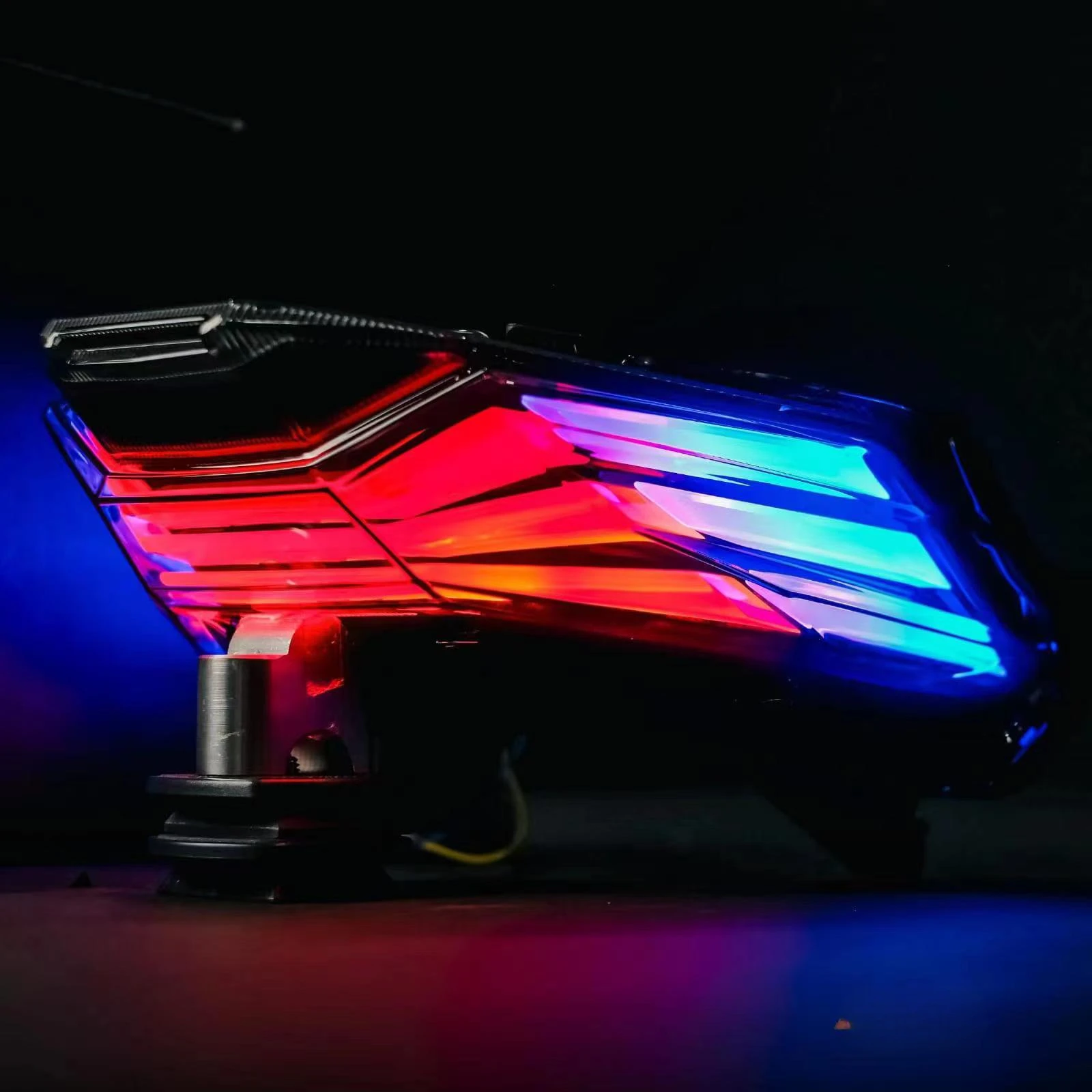 НОВЫЙ ЗАДНИЙ ГАЛЬМОЙ ФОНАР светодиодный стоп-сигнал задний фонарь для скутера