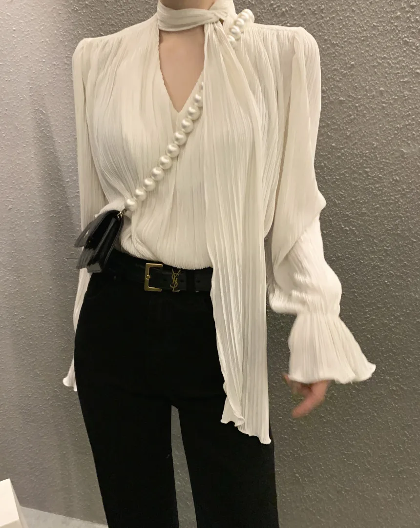 

Spot South Korea chic small design feeling fold system sleeve shirt jacket with a trumpet