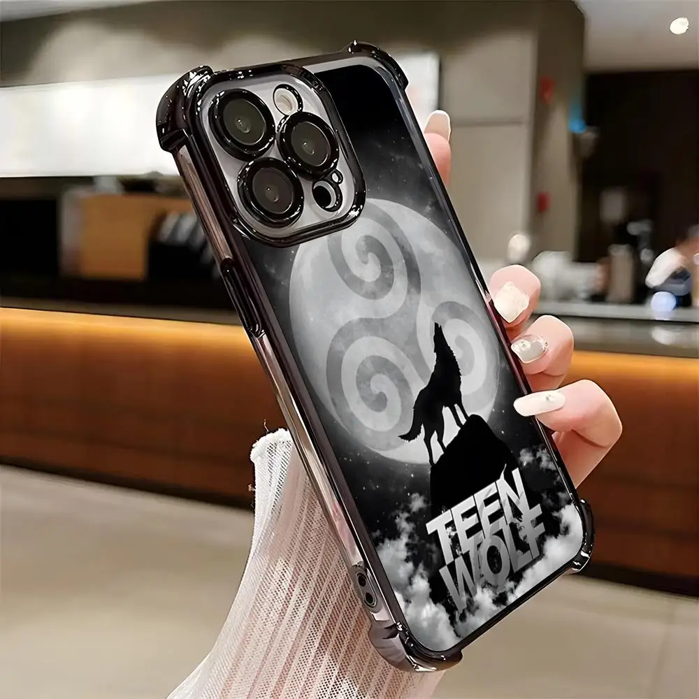 Фото Винтажный чехол для телефона Teen Wolf с покрытием для iPhone 17 Pro Max, 16E, 15, 14 Plus, 13, 12, 11 Air, противоударный, с воздушной подушкой, мягкий чехол №1
