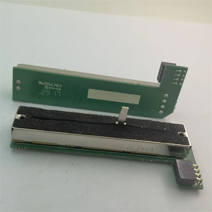 

Alpha 88MM straight-slide double potentiometer B5K insole, 13MMD long shank strip