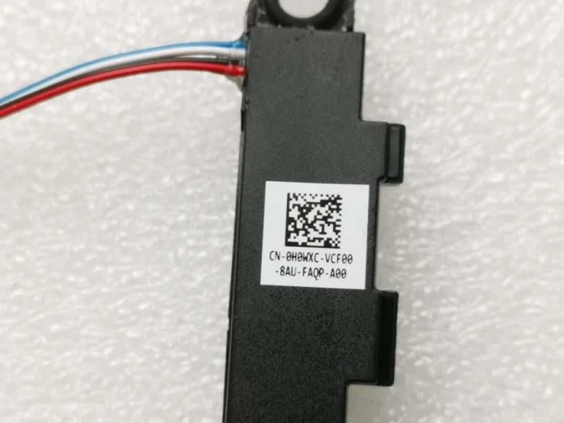 Новый оригинальный внутренний динамик для ноутбука Dell Inspiron 7577 G7 7588 L&R 0H0WXC PK23000VZ00 (art.: 3920cd1acba18) - 3920cd1acba18