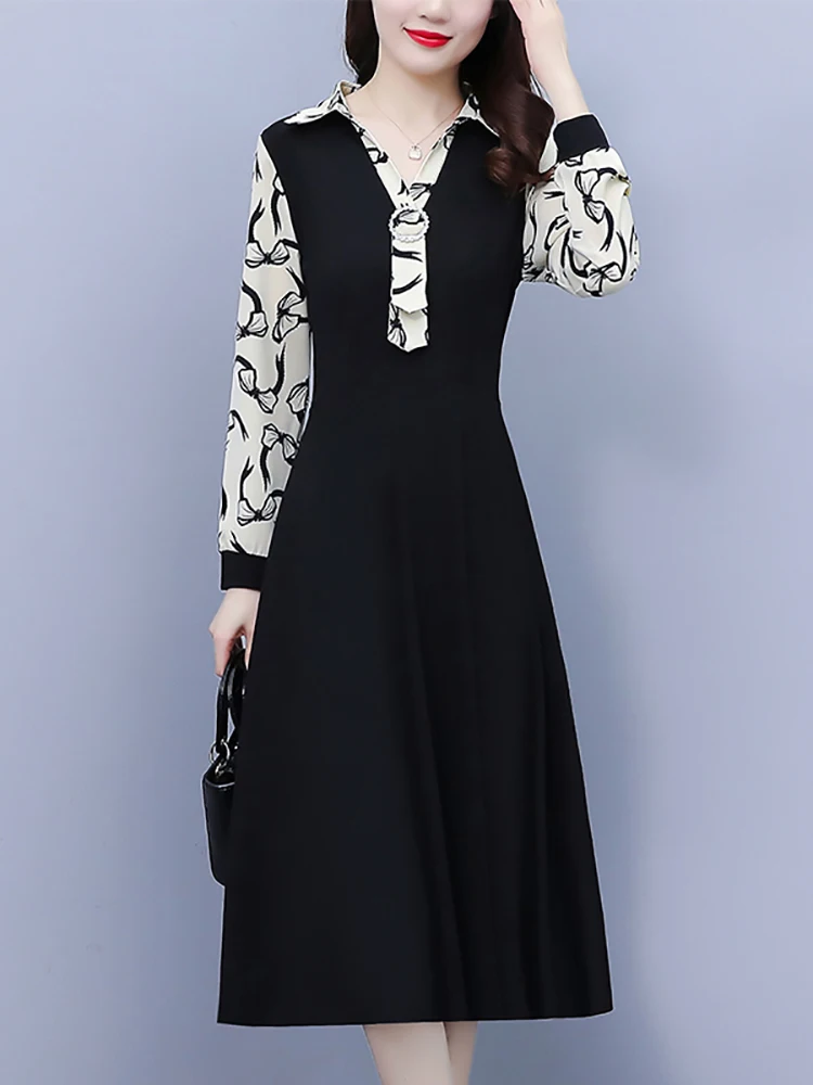 Женское винтажное деловое платье черное облегающее средней длины для офиса