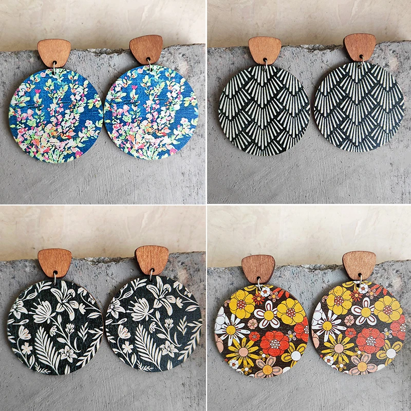 

Hot Sale Vintage Flower Earrings Wooden Earrings Fashion Bohemian Earrings Leaf Stripes Large Flower Round Earrings Wholesale