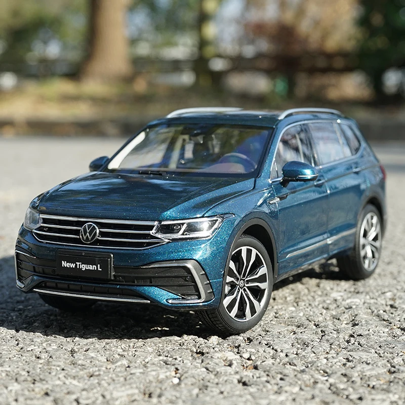 Модель автомобиля из сплава TIGUAN L 1:18 Масштаб 2022 литой металлический автомобиль
