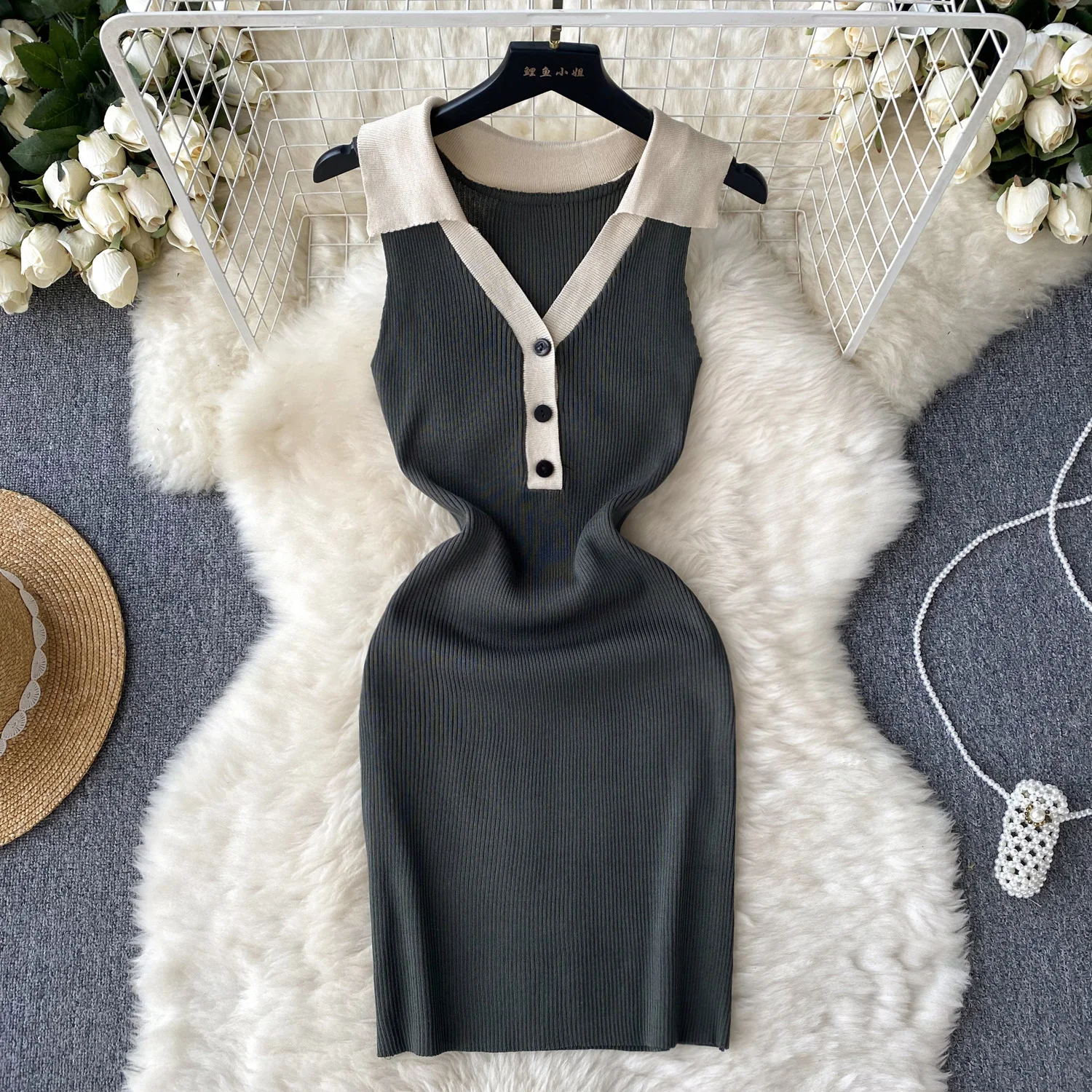 

Korean Style Sexy Female Dress Vintage Turn Down Collar Sleeveless Slim Contrast Color Simple Women Summer Knitting Dress