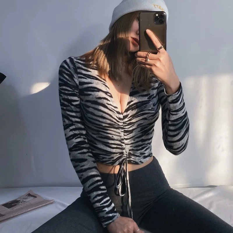 

Zebra Pattern V-neck Drawstring Long Sleeve Bottoming T-shirts Spring and Fall Women 2021 Sexy Fashion Short Thin Top Streetwear