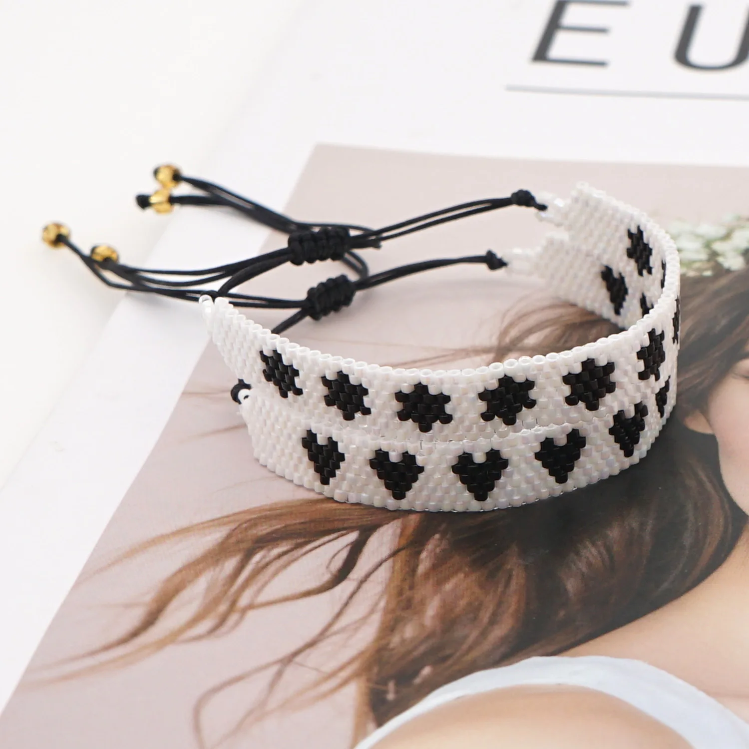 

Simple Personality Punk Ethnic Style Hexagram Miyuki Rice Bead Bracelet Black and White Love Pure Handmade Beaded Jewelry