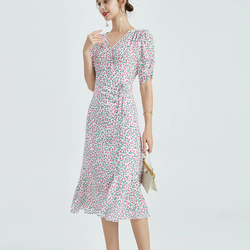 

Женское шелковое платье во французском стиле, элегантное облегающее платье миди с цветочным принтом, V-образным вырезом и коротким рукавом, ...