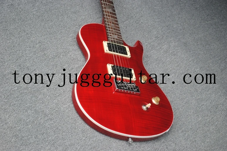 

Red SC-58 Singlecut Flame Maple Top Electric Guitar White Pearl, Tremolo Tailpiece, Chrome Hardware