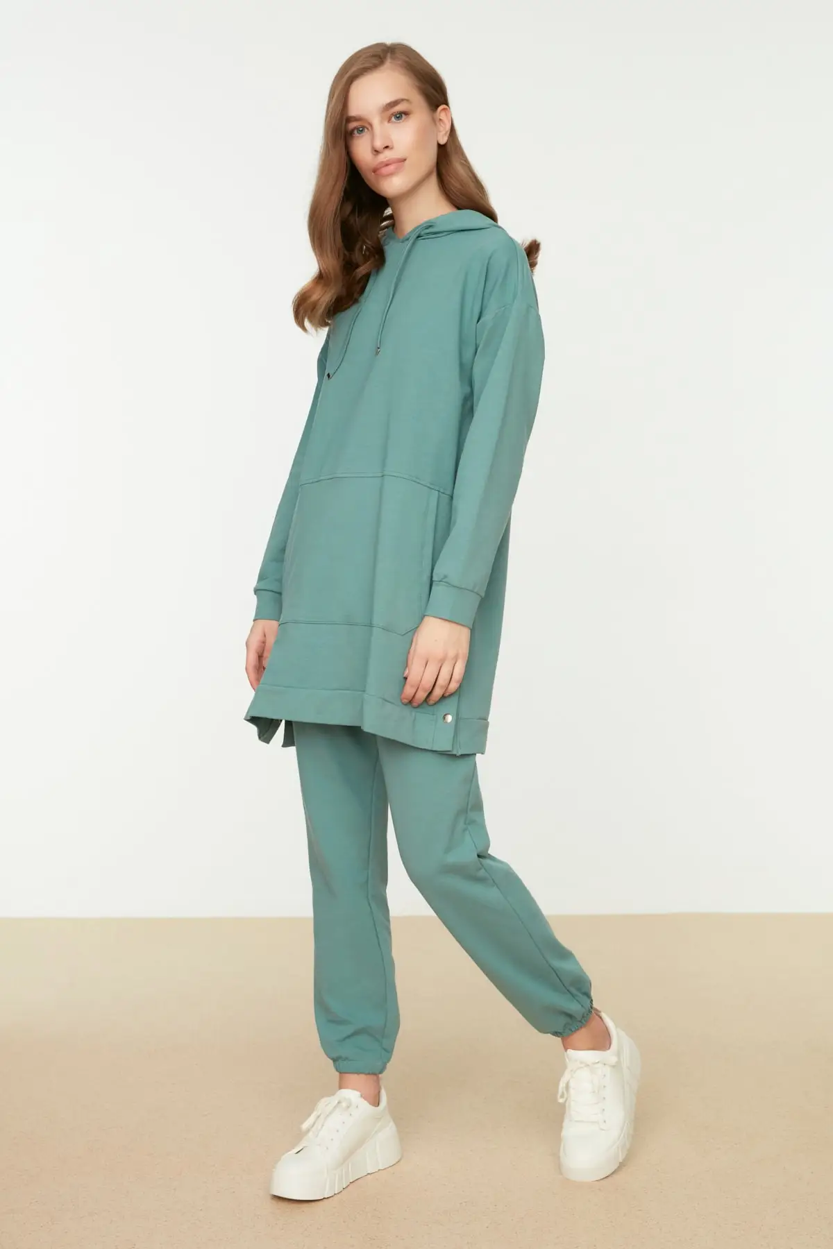 Green Studs Detaylı Hooded Hijab Tracksuit Set TCTSS21EM0072 Clothing