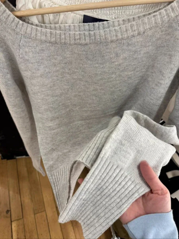 Вязаный топ на одно плечо для женщин осень 2024 серый с отделкой тонкий наклонным