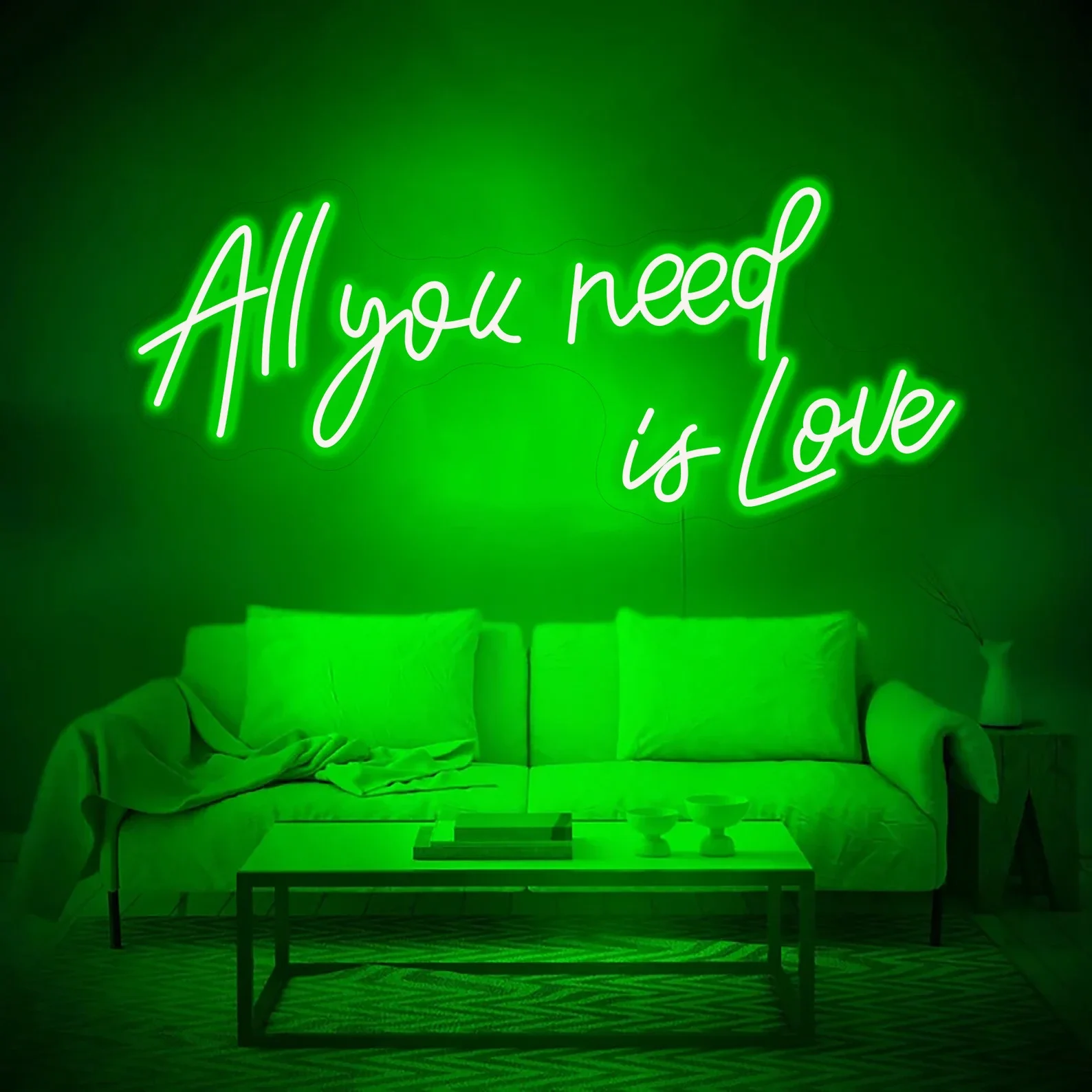 

Неоновая лампа OHANEE "All You Need is Love"