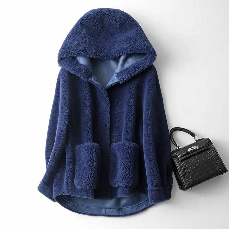 Winter New Pink Real Fur Coat Women Solid Hooded Casual Wool Outwear Female Clothing Thick Warm Sheep Shearing Jacket Parkas Top