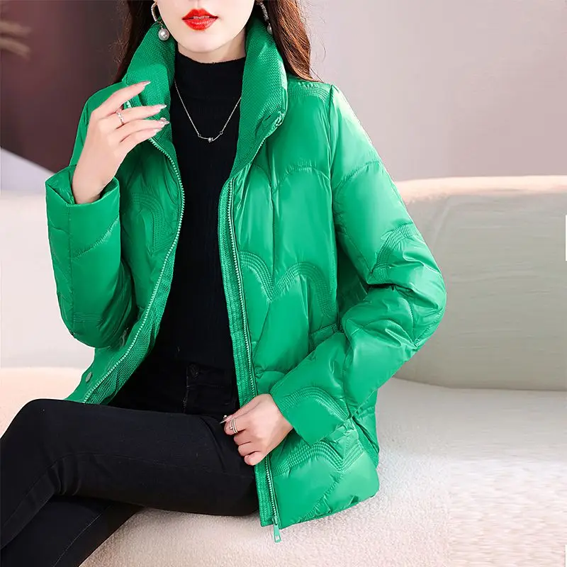 2023 News Winter Women Short Jackets Casual Thick Warm Stand Collar Coat Female Winter Outwear Loose White Duck Coat M31