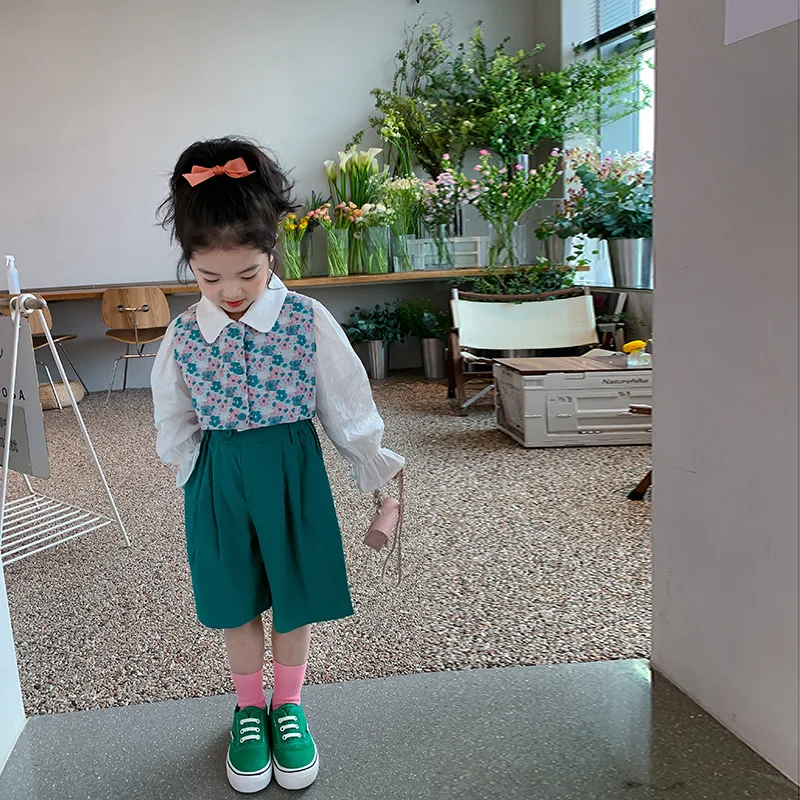 

Girls' set 2022 spring new floral patchwork shirt solid color casual loose shorts two piece set 3-31