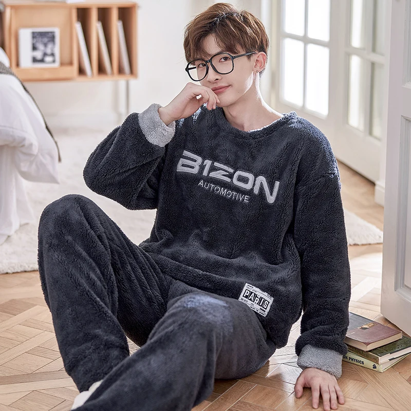 FUNISHI Winter Pajamas Plus Size 4XL Cartoon Men's pijama Loose Version Pajama Set Inspissate Flannel Pullover Sleepwear