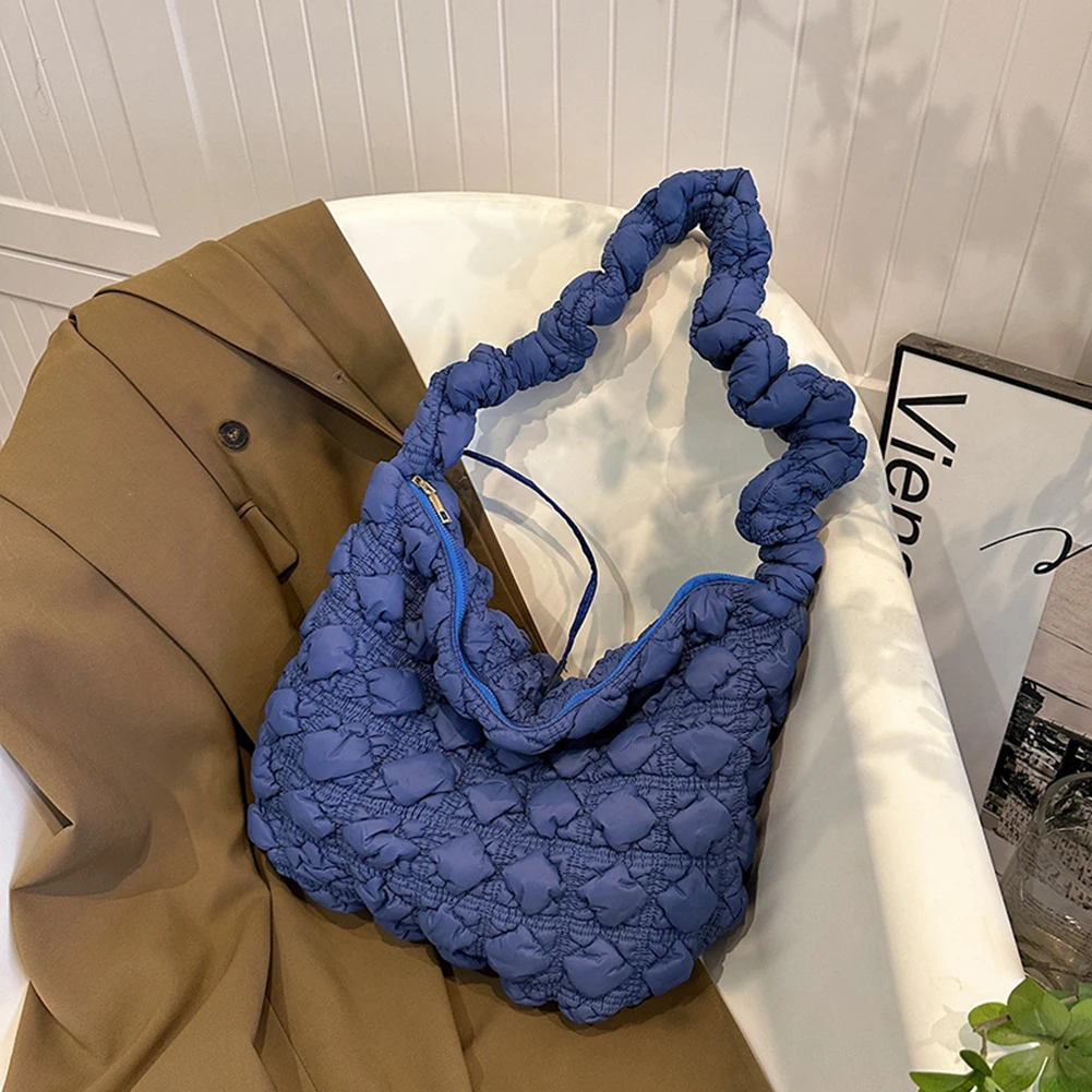 

Стеганые плиссированные сумки через плечо для женщин Сумка-облако Мягкая сумка через плечо со складками Вместительная дорожная сумка-мессенджер 2023 주름가방