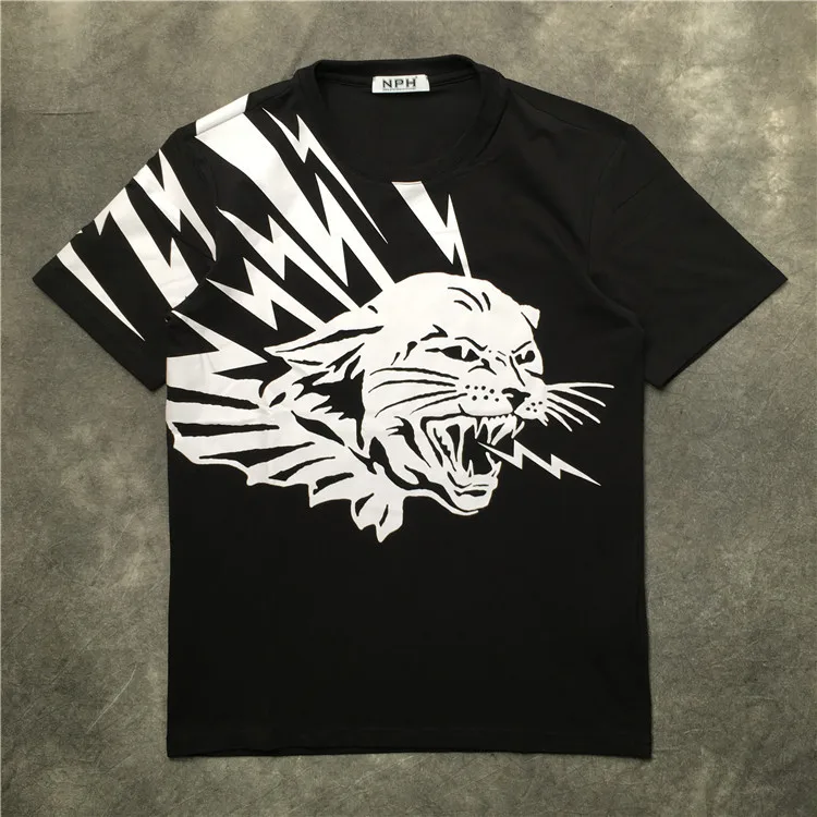 

New Novelty 2019 Men leopard lightning T Shirts T-Shirt Hip Hop Skateboard Street Cotton T-Shirts Tee Top kenye S-XXL #K16