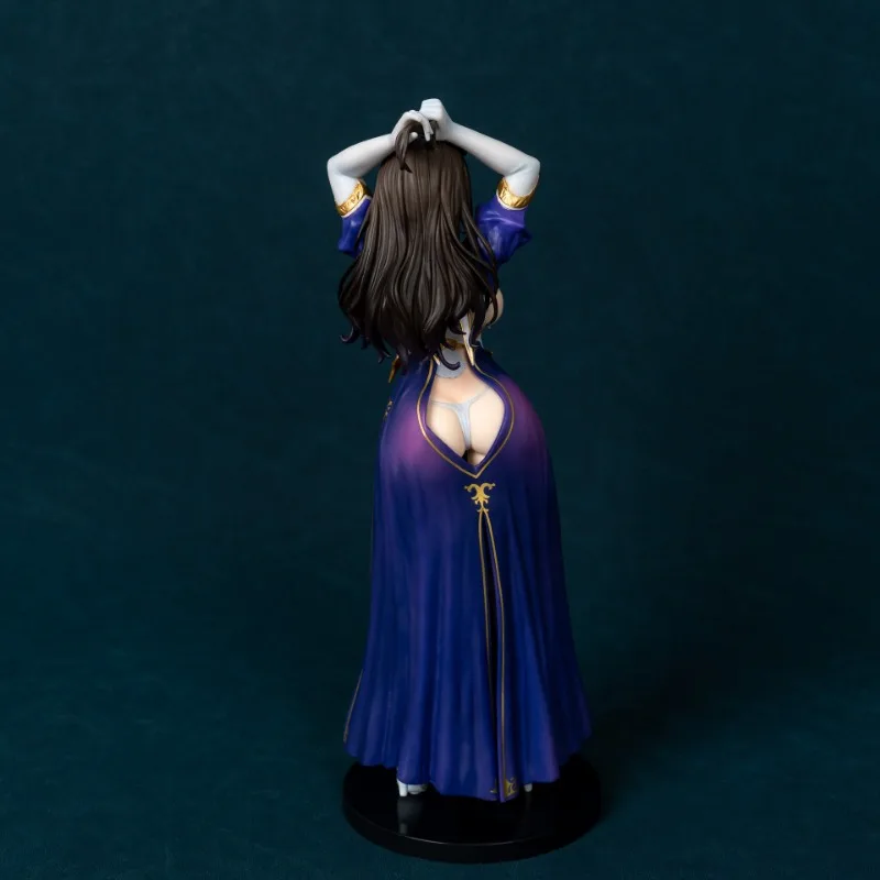 Фигурка монахини Holy Treatment 28 см